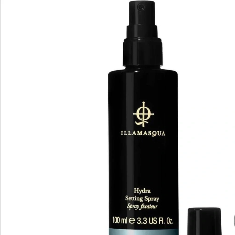 Illamasqua hydra setting spray